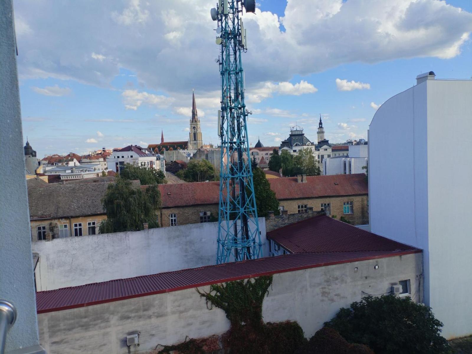 Apartment Centrum - Free Private Parking Nowy Sad Zewnętrze zdjęcie