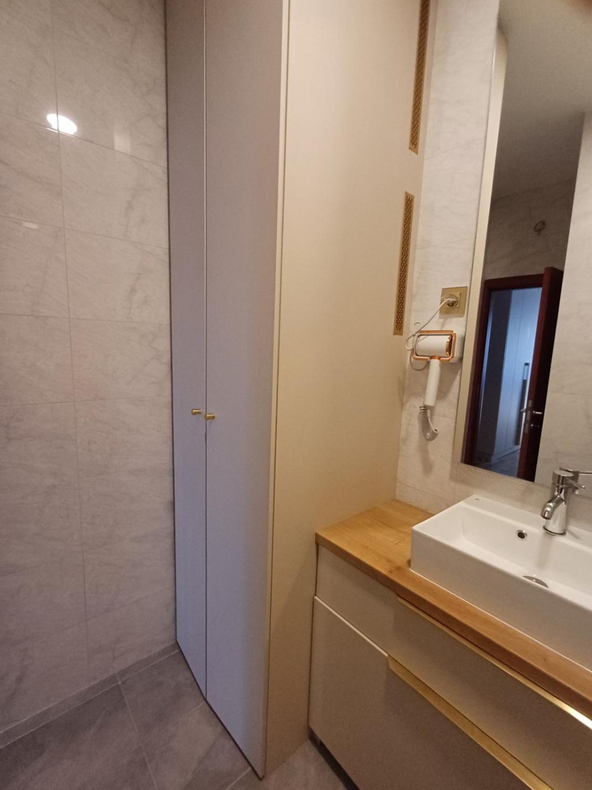 Apartment Centrum - Free Private Parking Nowy Sad Zewnętrze zdjęcie
