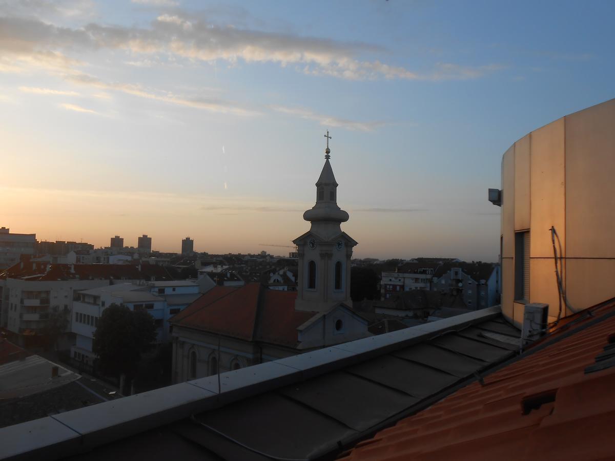 Apartment Centrum - Free Private Parking Nowy Sad Zewnętrze zdjęcie